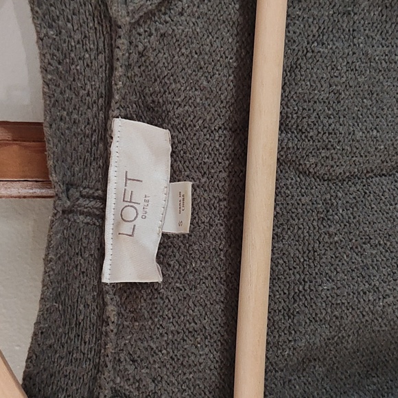 Olive Green Open front LOFT Cardigan - Picture 3 of 4